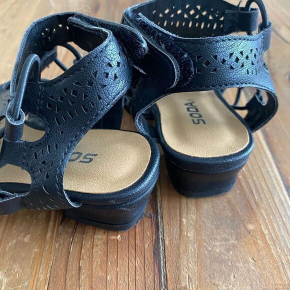 Girls High Top Sandal Black Greek Grecian Style Toddler Size 5 - Picture 12 of 15